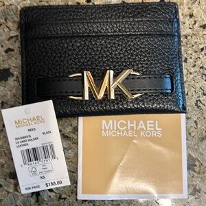 NWT Michael Kors Lg Leather Card Holder
